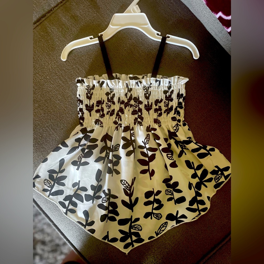 Shein Brand tank top. Size 5Y. Perfect condition!